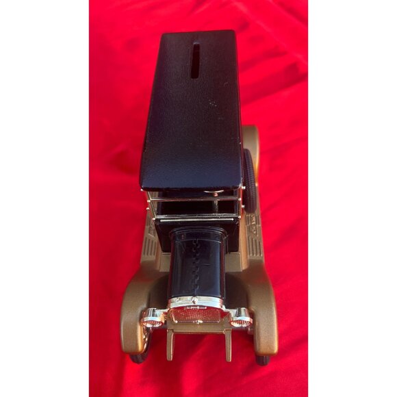 1923 Delivery Van Coin Bank | Replica Models Ltd. Key Included, Est. 1994-2004 - Picture 2 of 13